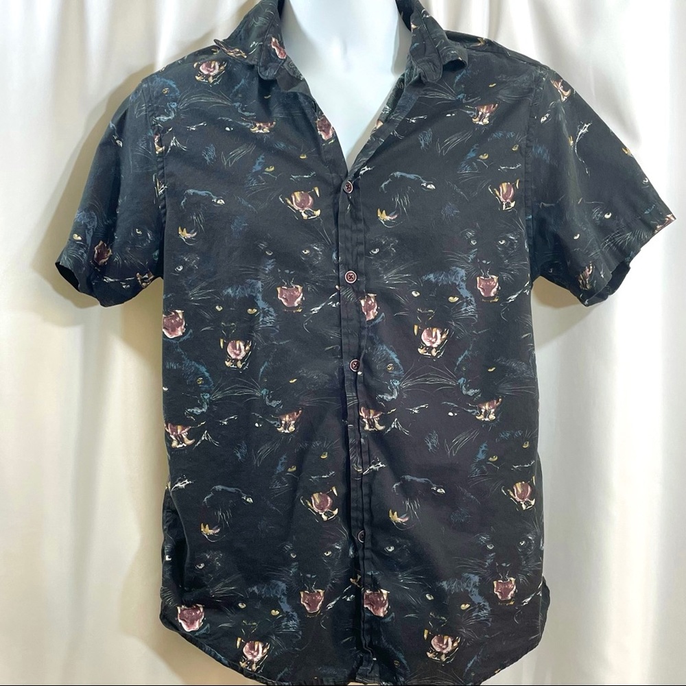 Zipcode Black Panther Short Sleeve Button Down Shirt Medium Size M